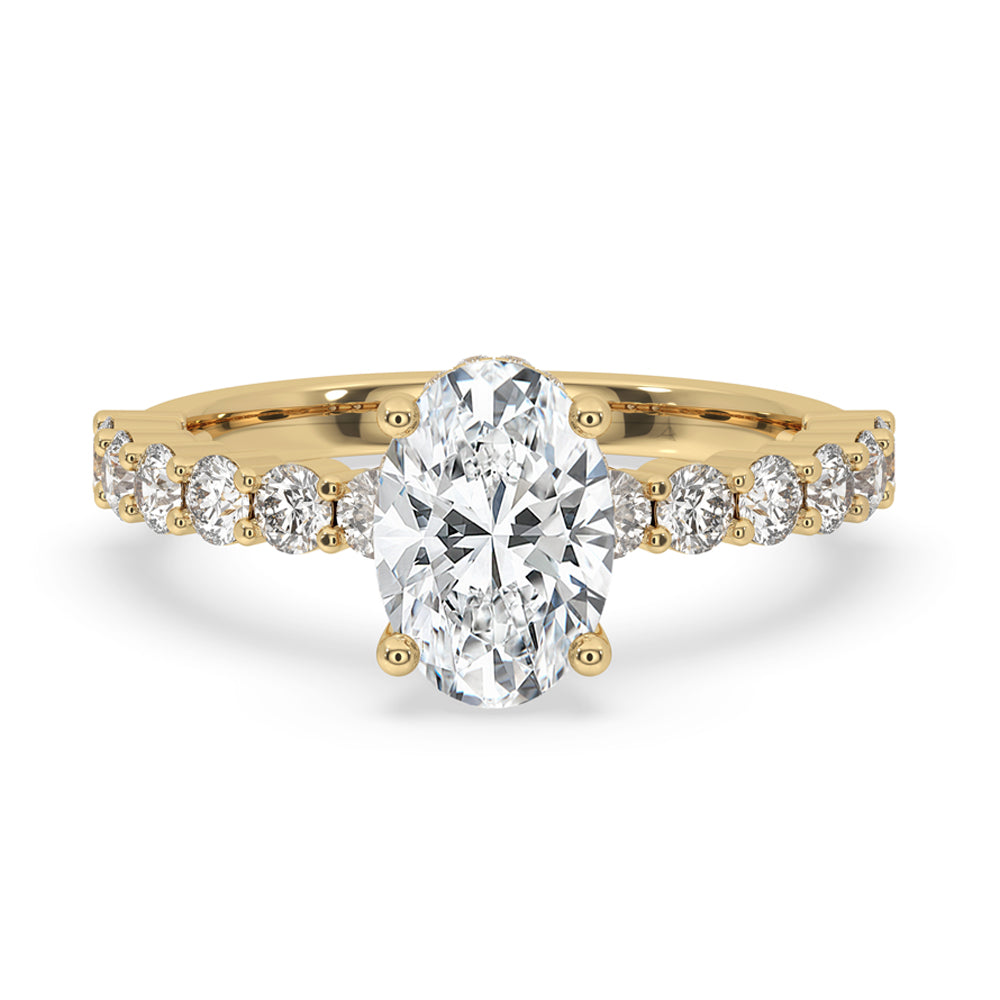Oval Diamond Engagement Ring with Prong Setting Main image