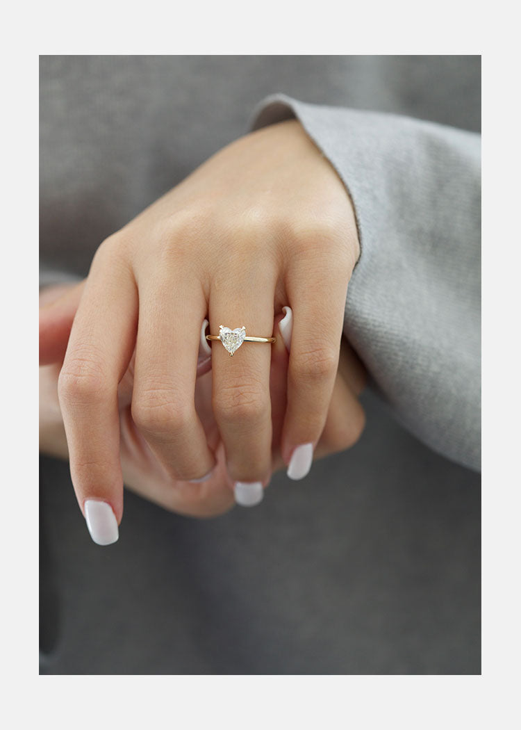 1.0 CT Heart Shape Moissanite Solitaire Diamond Engagement Ring
