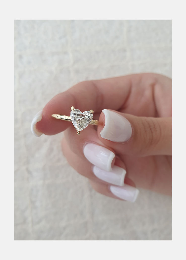 1.0 CT Heart Shape Moissanite Solitaire Diamond Engagement Ring