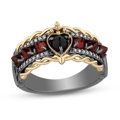 Enchanted Disney Villains Evil Queen 1/10 CT. T.W. Diamond, Onyx and Garnet Ring