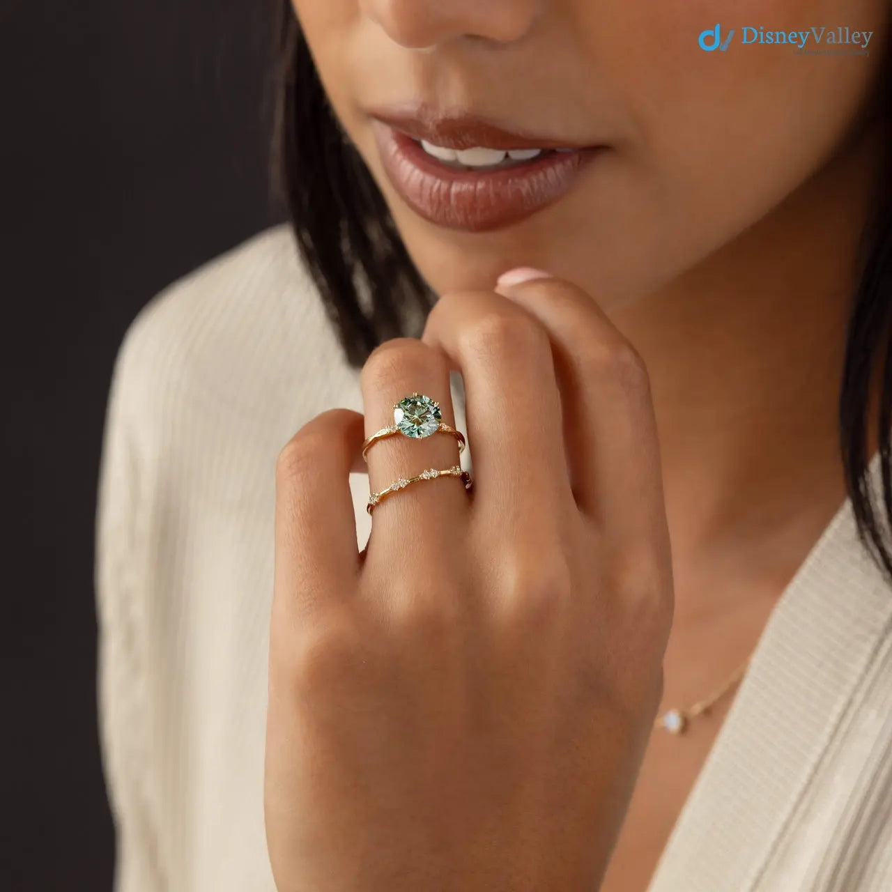 V.24 ct blue green lab grown round cut engagement ring - DisneyValley