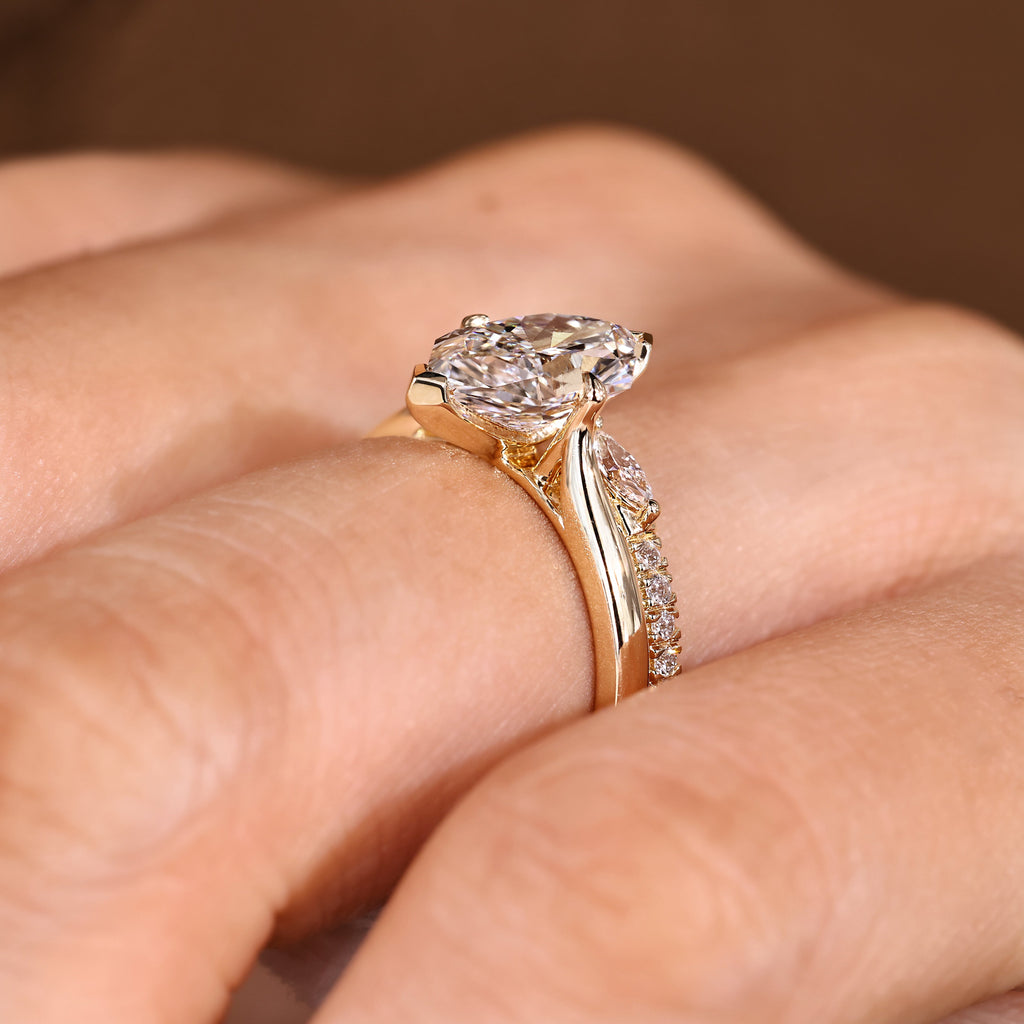 Dutch Marquise Ring with Wedding Band in Solitaire Bridal Set Style