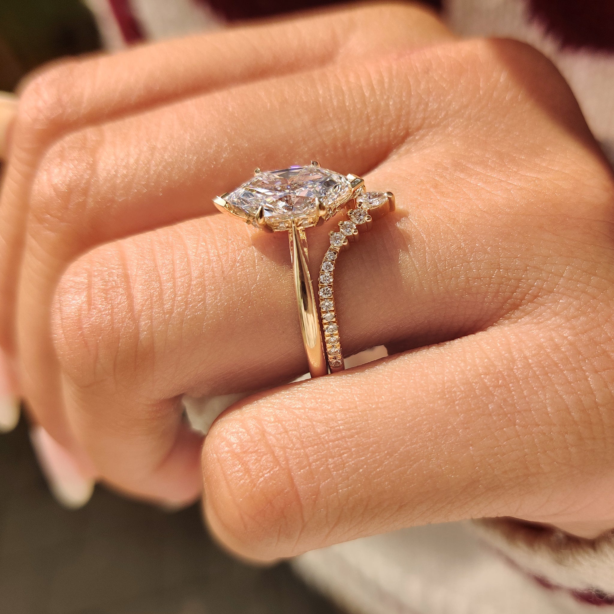Dutch Marquise Solitaire Ring with Wedding Band in Curved Style