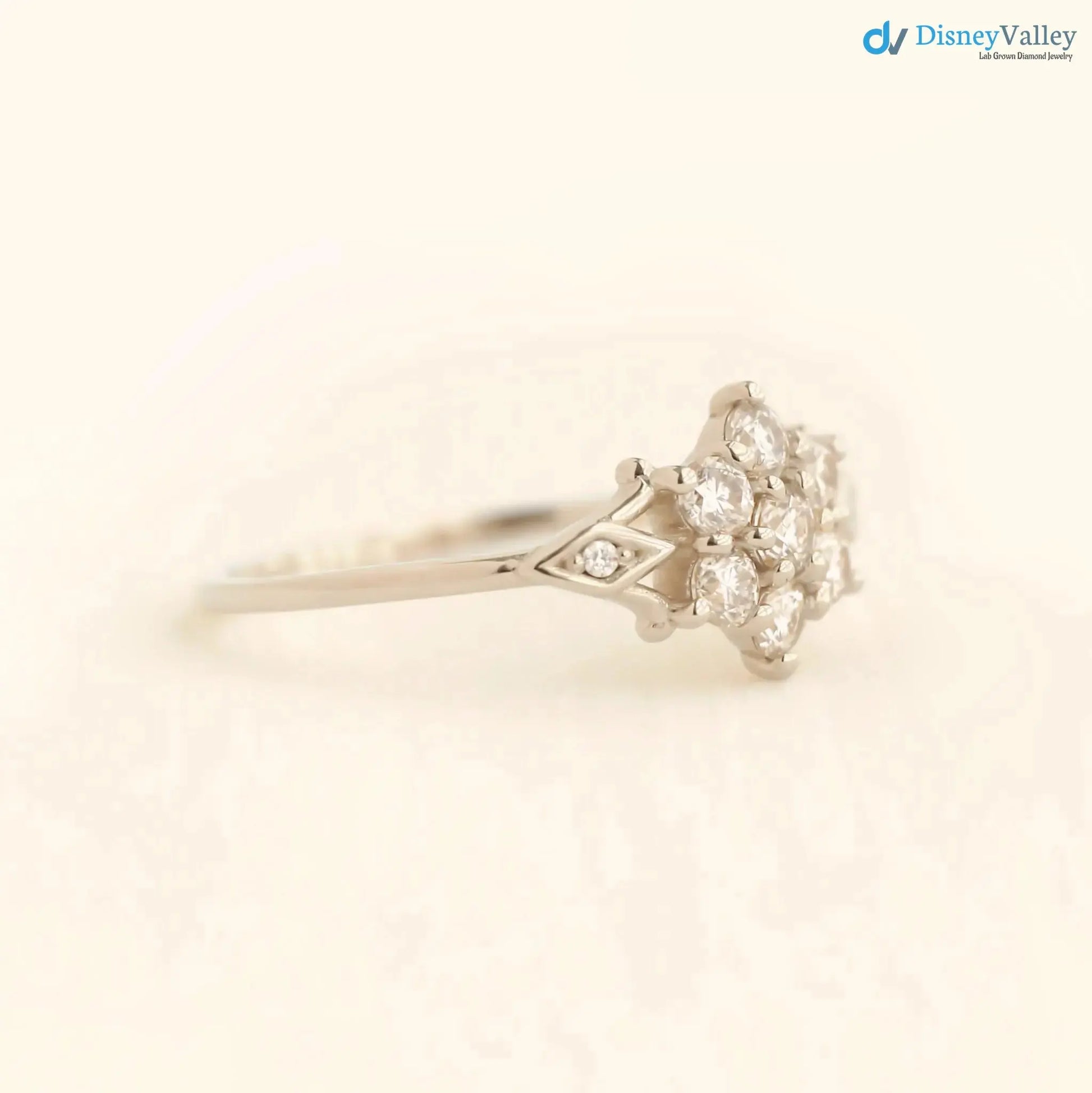 Victoria bloom ring, engagement ring, wedding ring, diamond ring DisneyValley