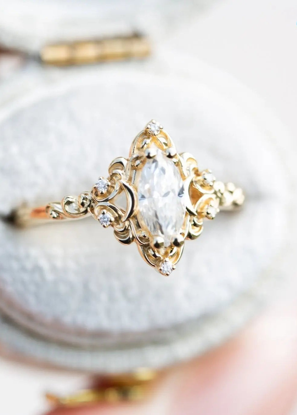 Vintage style marquise diamond aurora moon setting Cluster rings - DisneyValley Main image