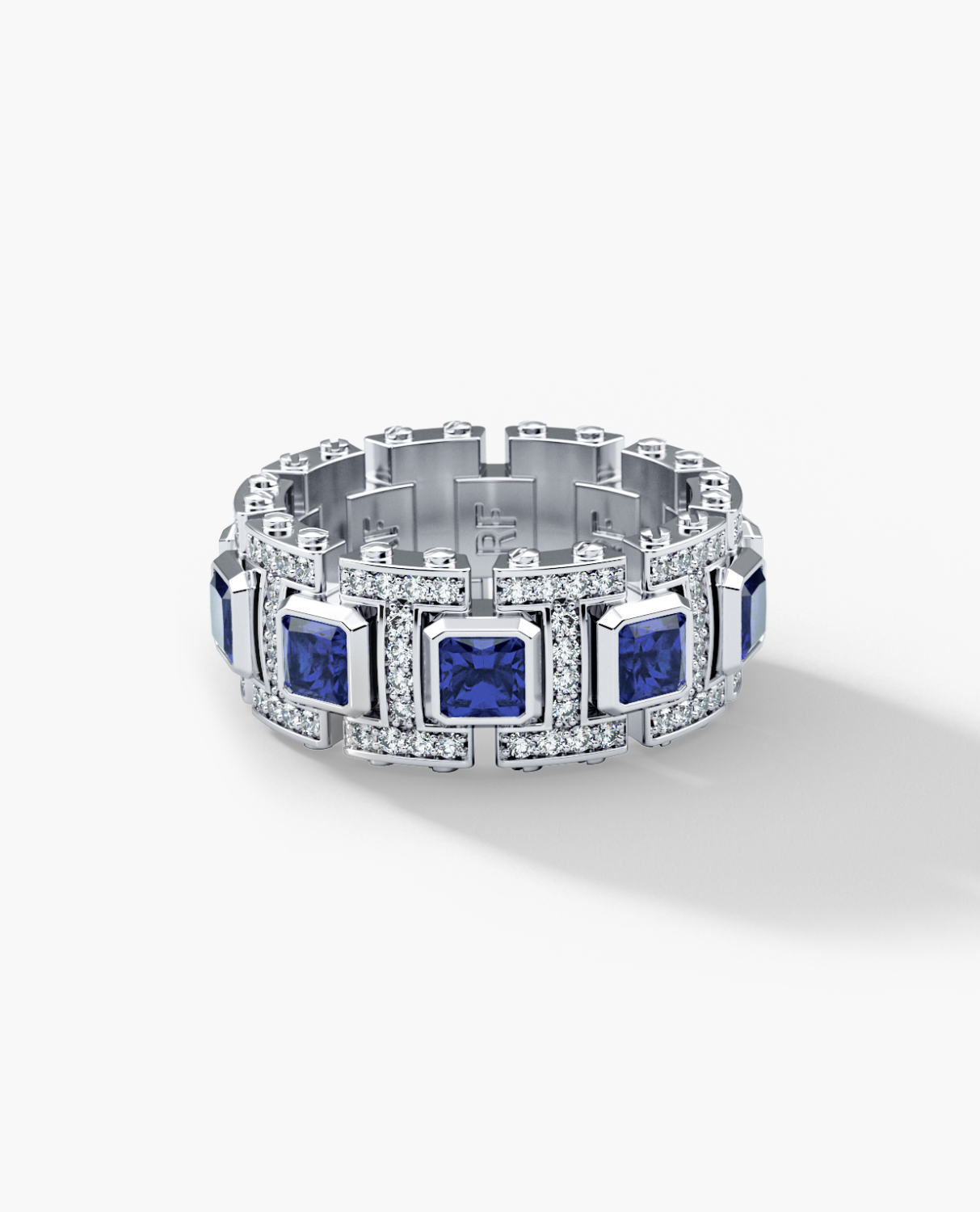 LA PAZ Gold Ring with 4.70ct Sapphires and Diamonds