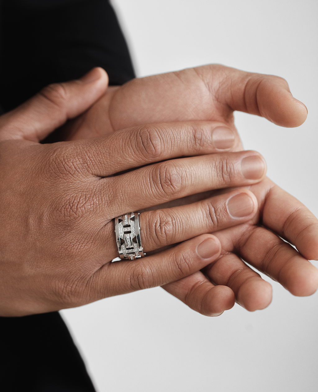 BRIGGS Diamond Matching Wedding Band Set in Gold and Platinum