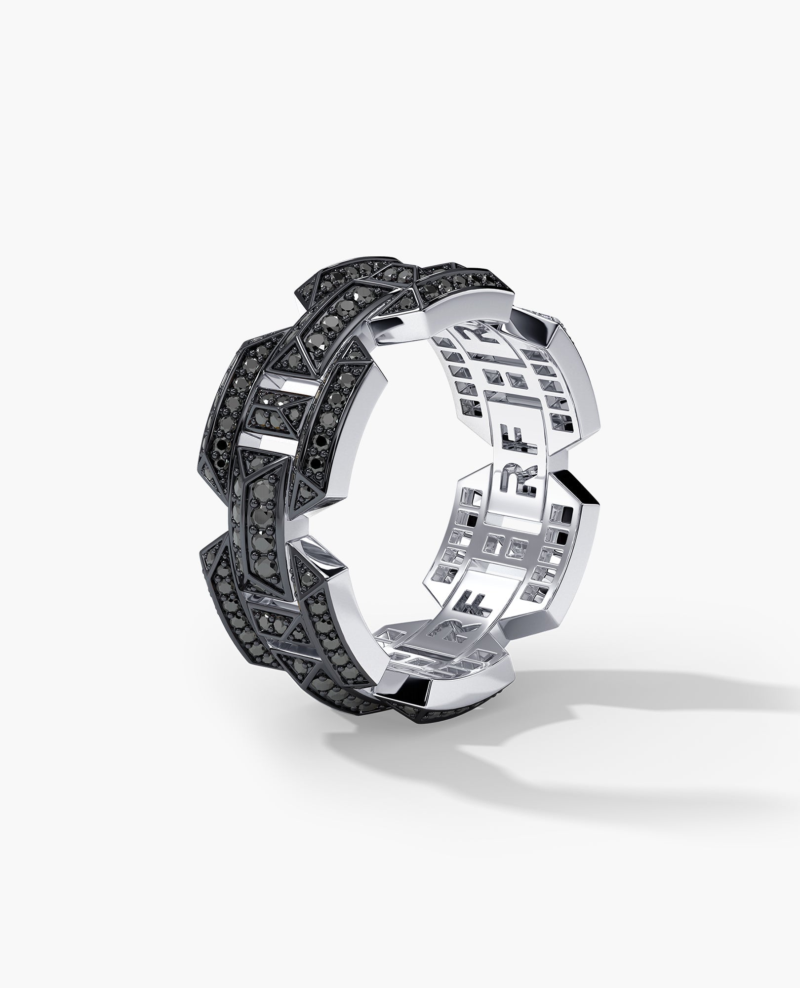 BRIGGS EDGE Gold Ring with 1.30ct Black Diamonds