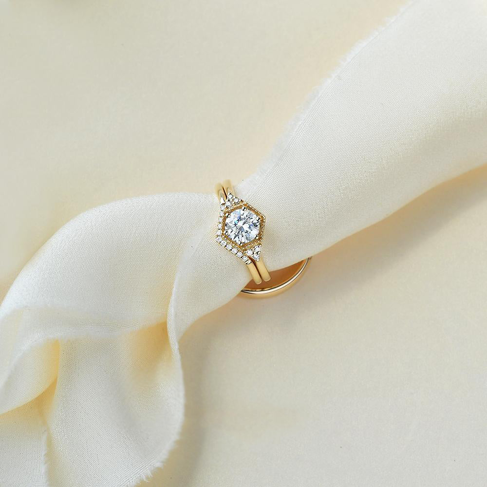 1.0CT Round Brilliant Cut Moissanite Hexagon Shape Bridal Ring Set