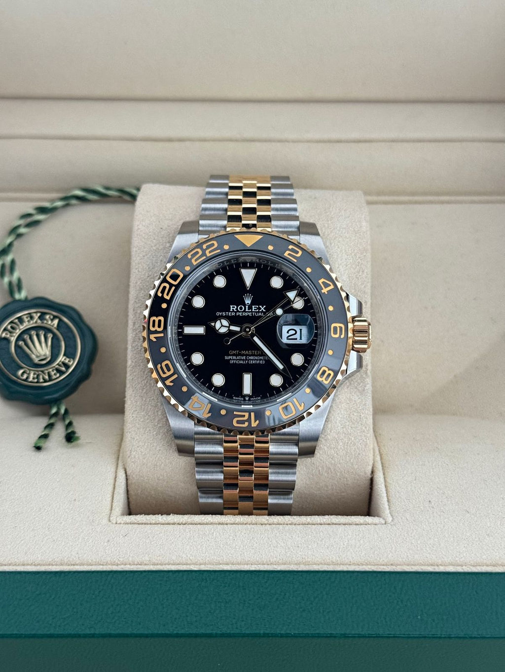 Cartier Santos mit Diamanten, 40 mm – Edelstahl – Zifferblatt mit arabischen Ziffern