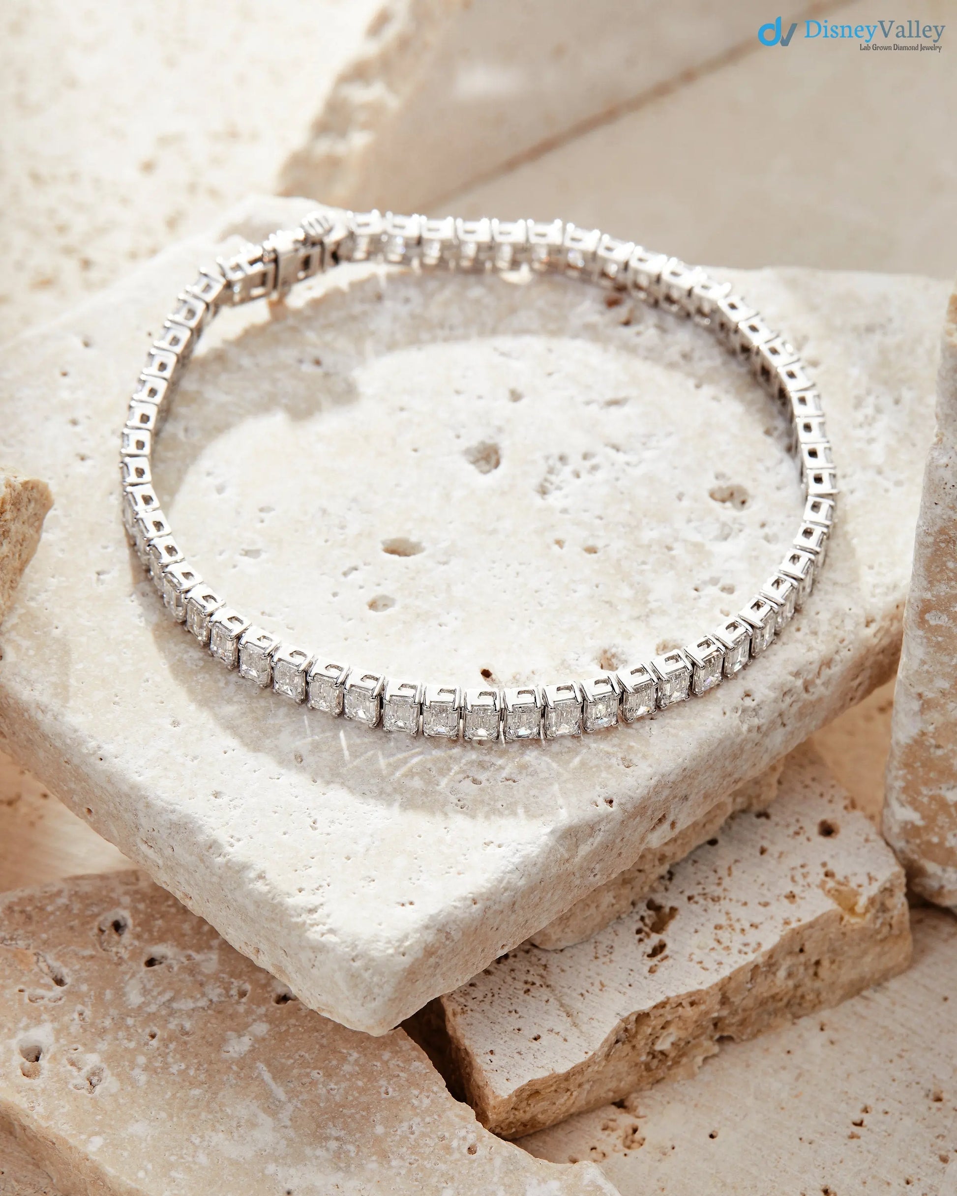 White Gold Emerald Cut Diamond Tennis Bracelet - DisneyValley