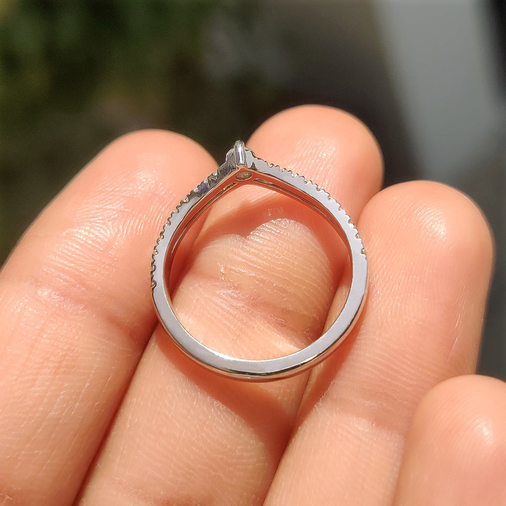 Round Diamond Wedding Band In Chevron Style