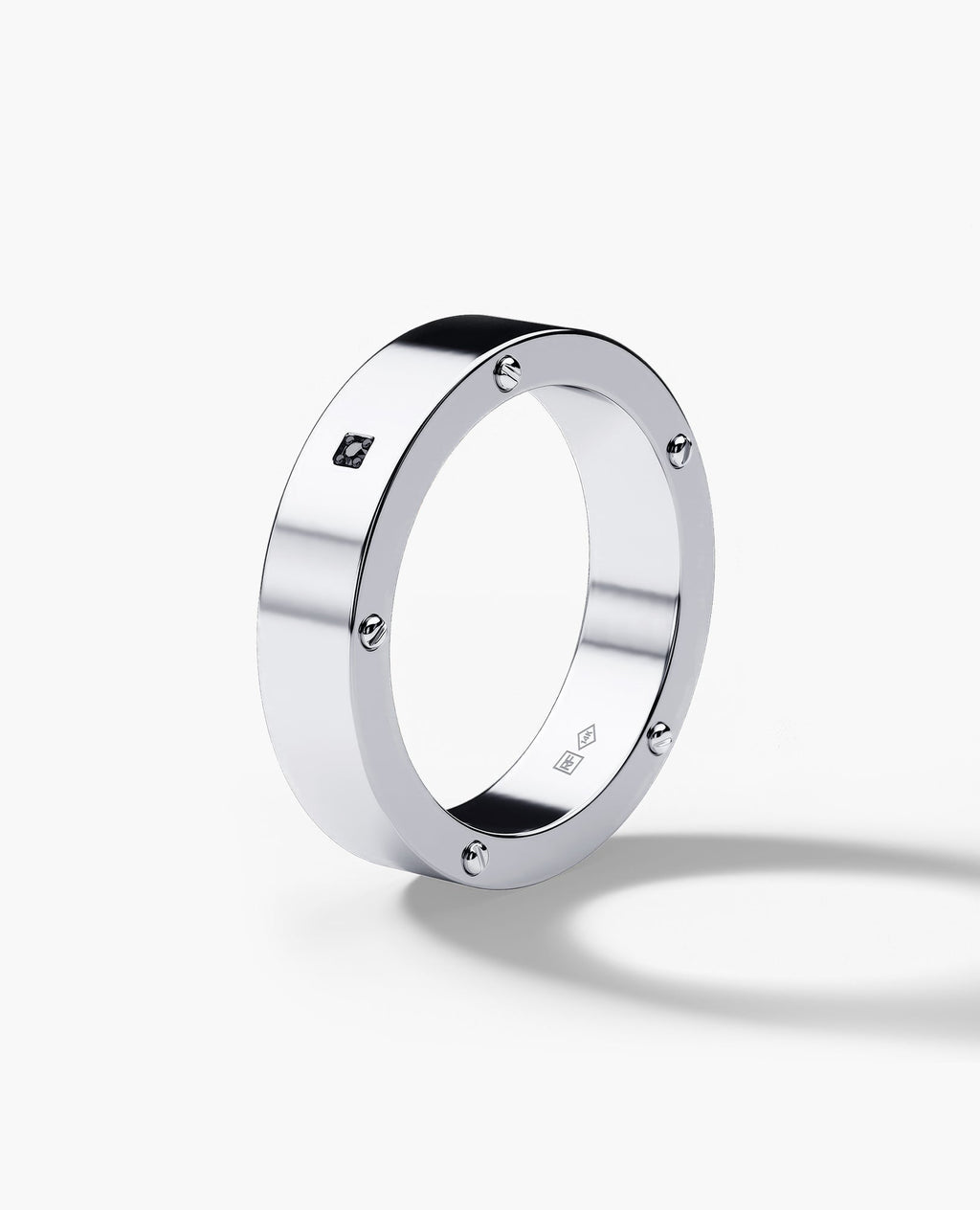 NORSE Gold Ring with Black Diamond - 5.5mm