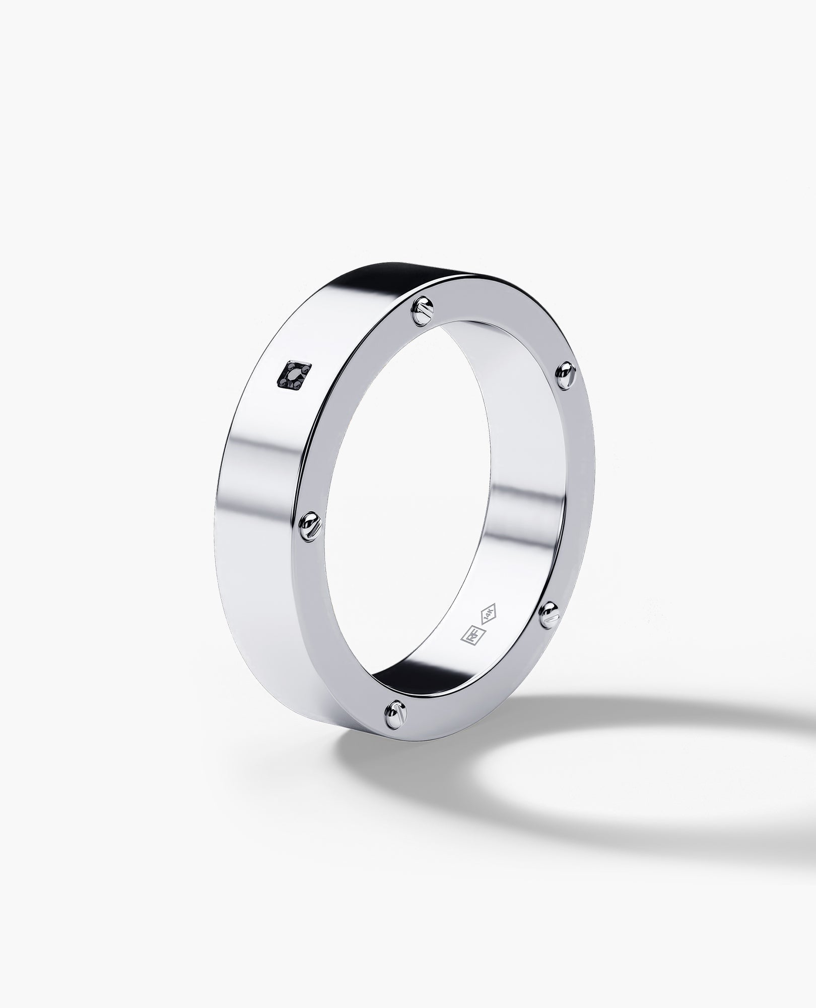 NORSE Gold Ring with Black Diamond - 5.5mm