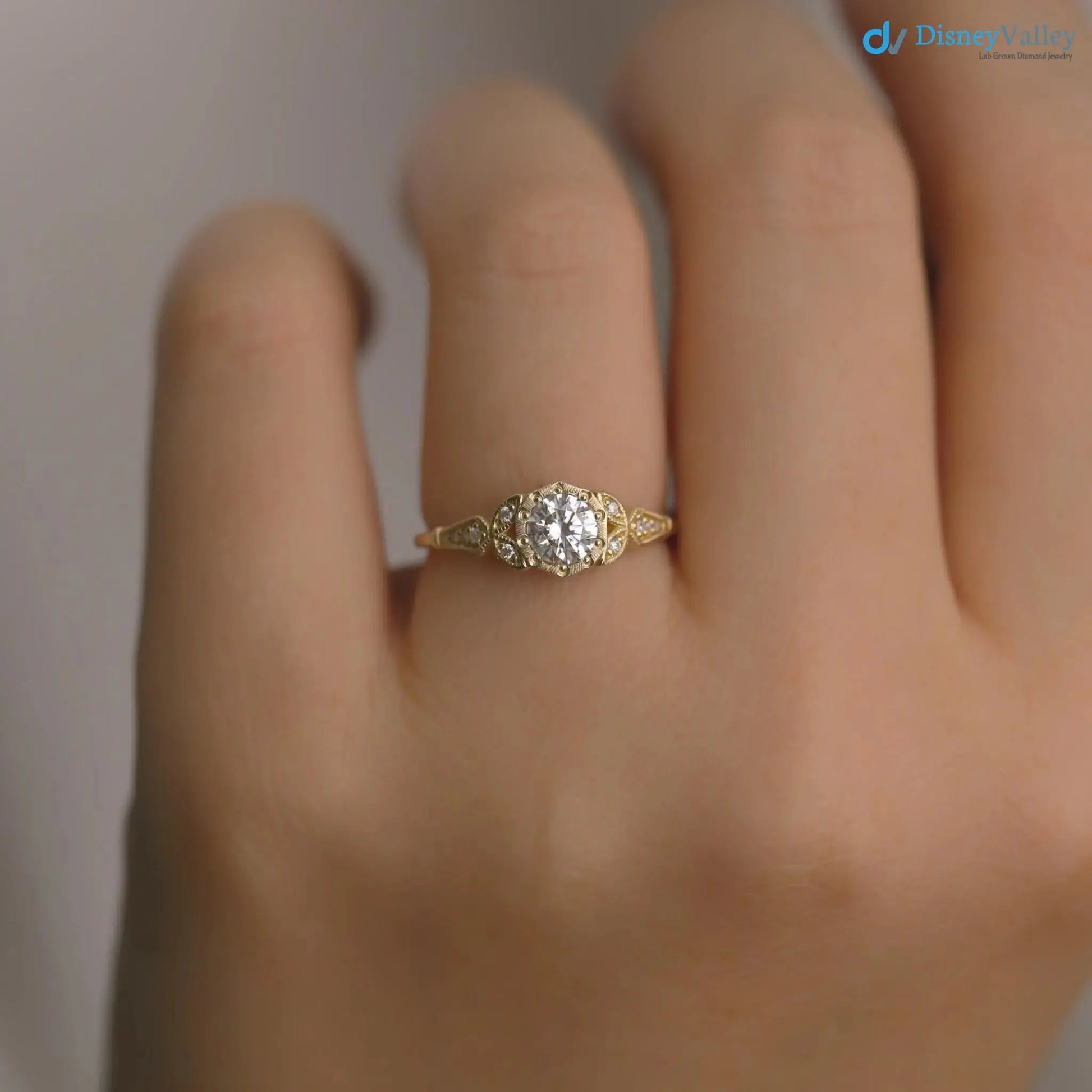 Wild garden leaf vintage solitaire engagement rings DisneyValley