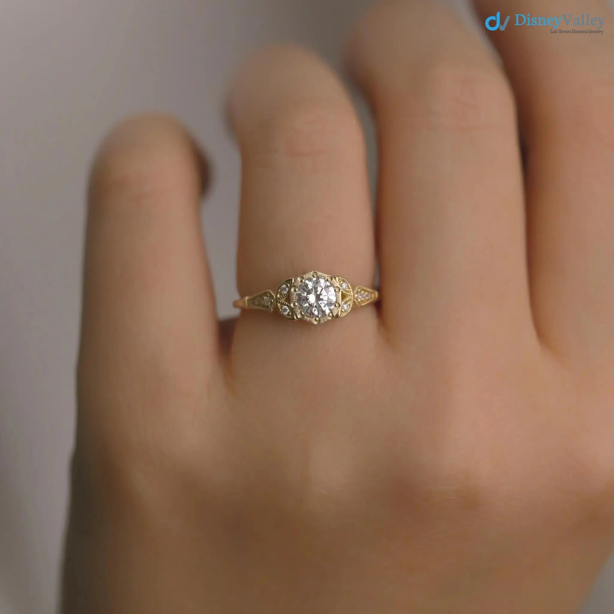 Wild garden leaf vintage solitaire engagement rings DisneyValley