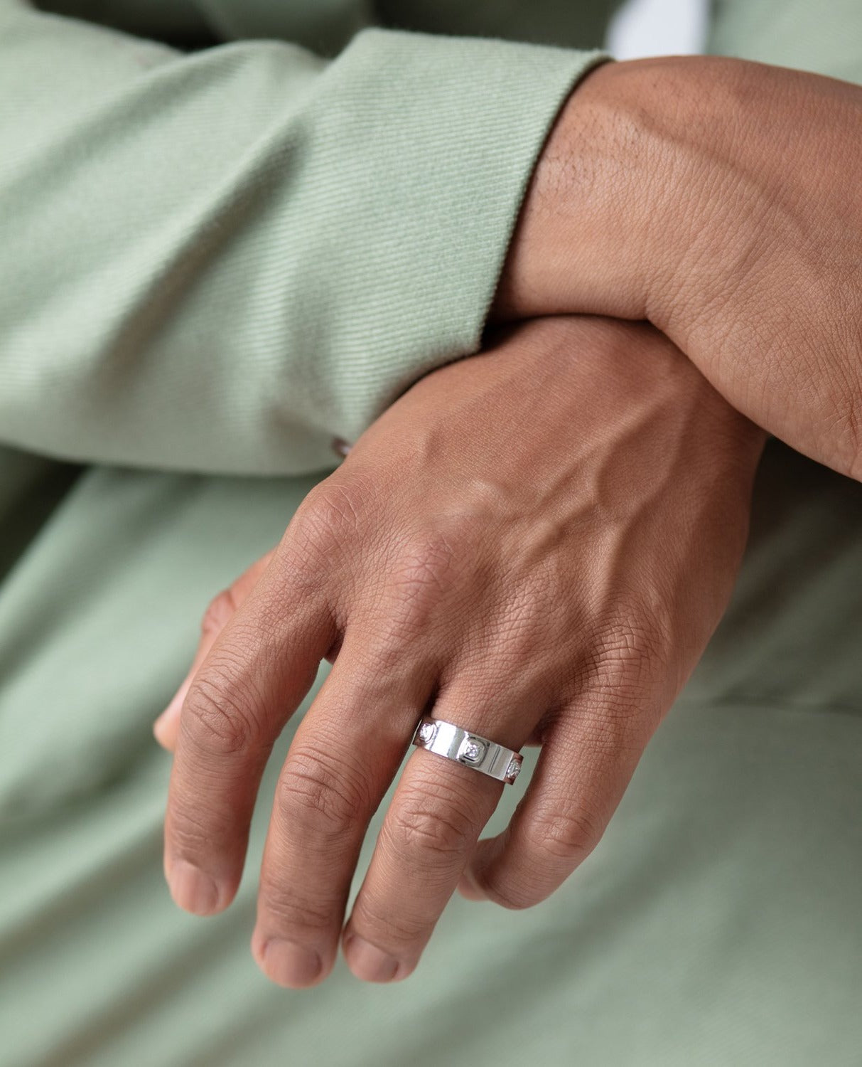 AMADOR Gold Ring with 0.30ct Diamonds