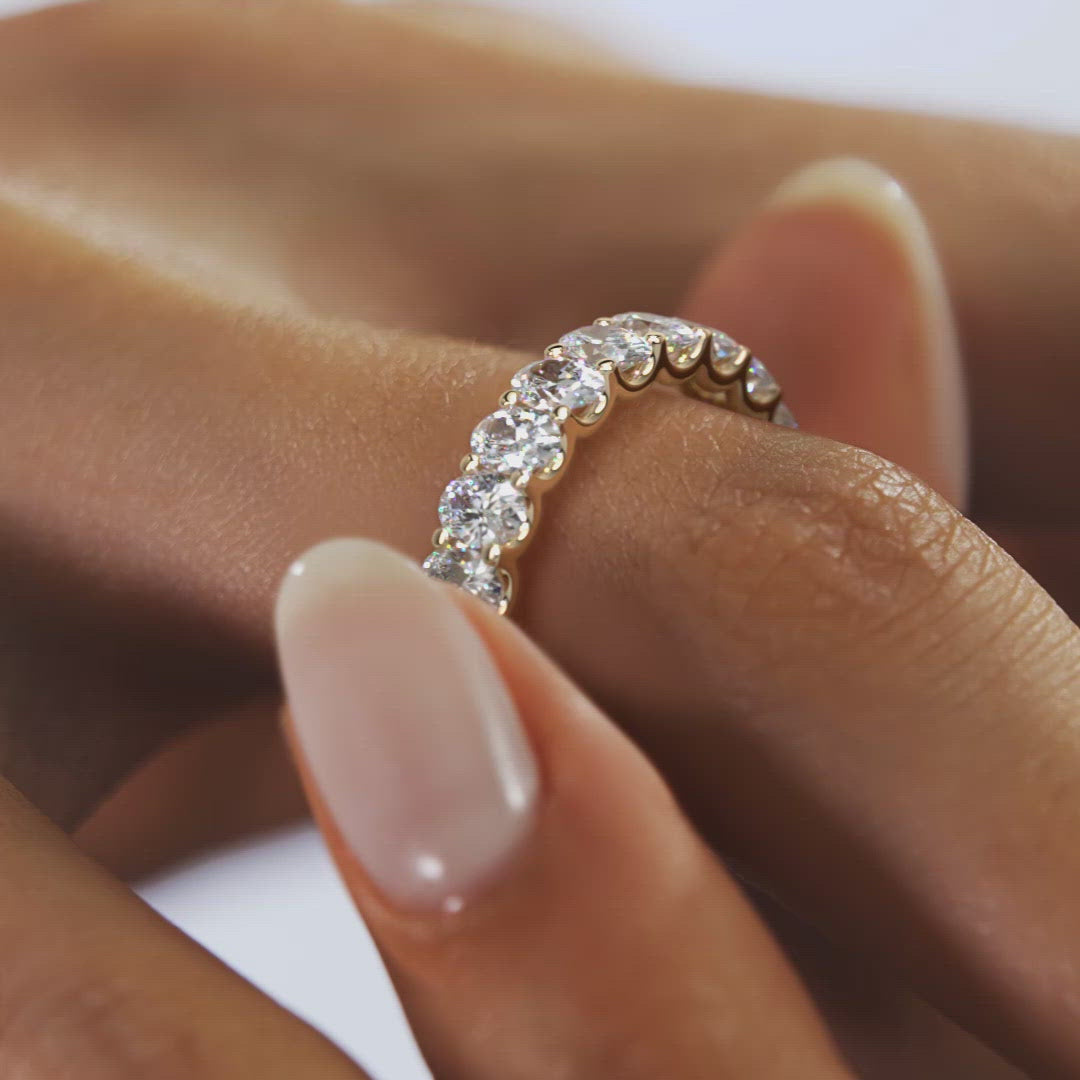 4.0CT Oval Cut Moissanite Full Eternity Prong Unique Wedding Band