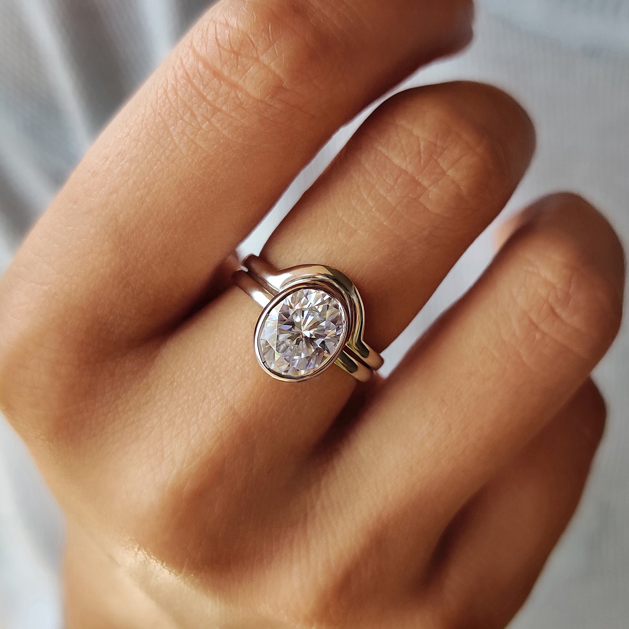 Solitaire Oval Engagement Ring With Wedding Band