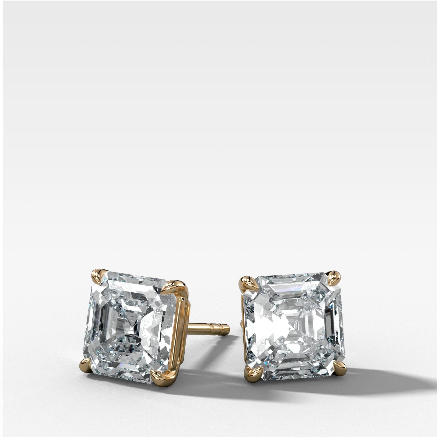 Asscher Cut Single Point Prong Diamond Studs