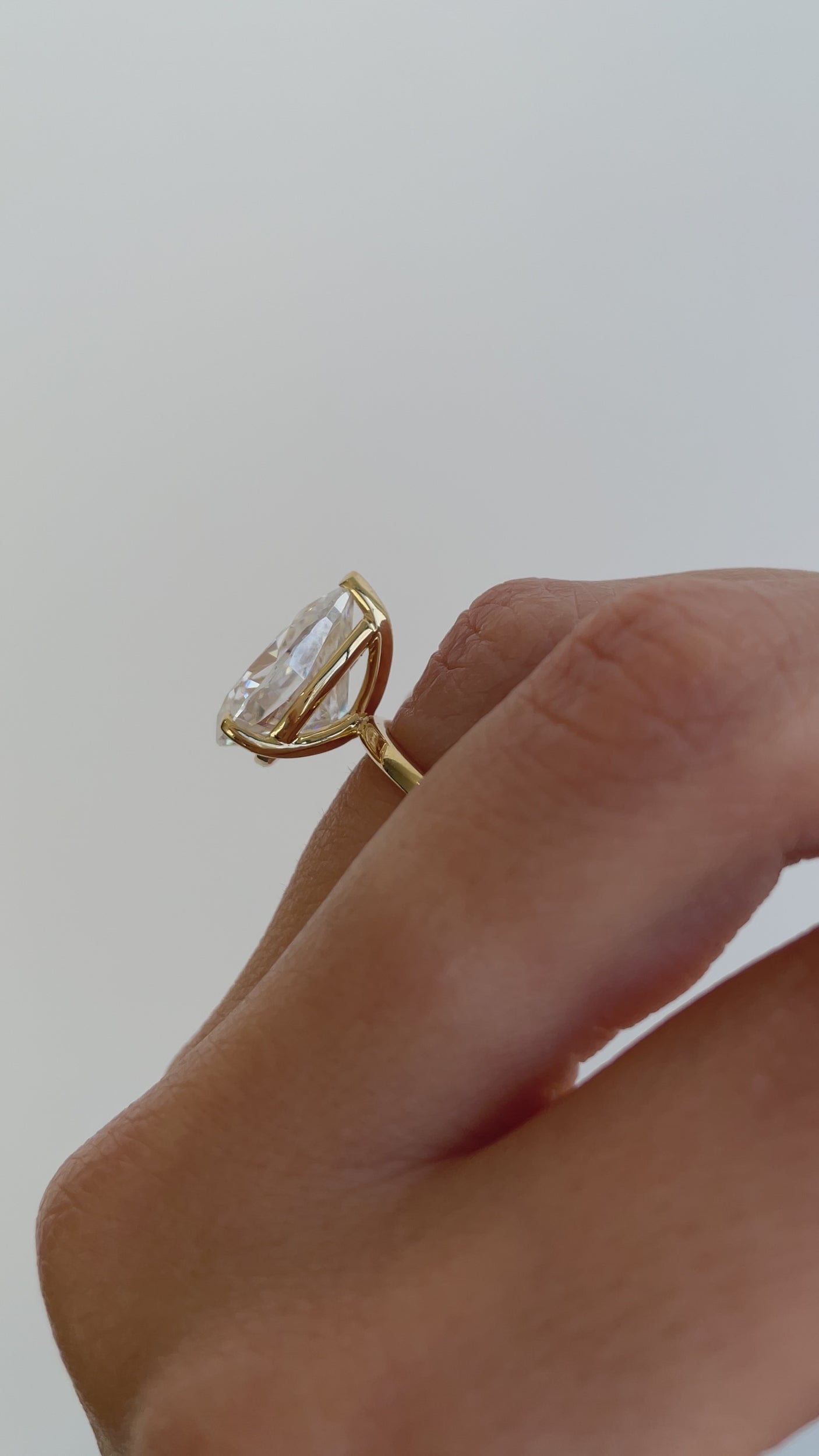 2.75-5.75 CT Pear Cut Lab Grown Diamond Solitaire Engagement Ring