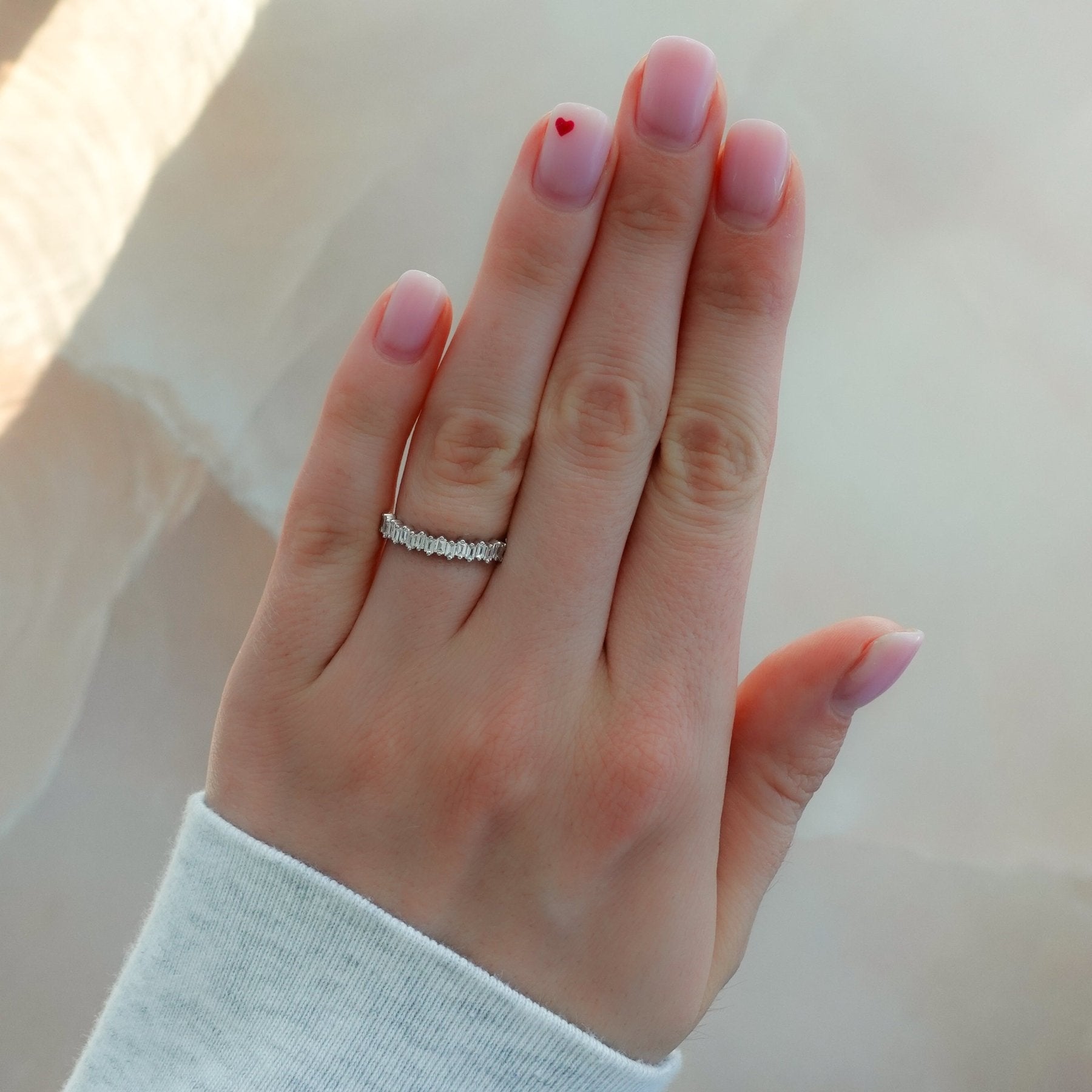 Baby Baguette Diamond Wedding Band Secondary image