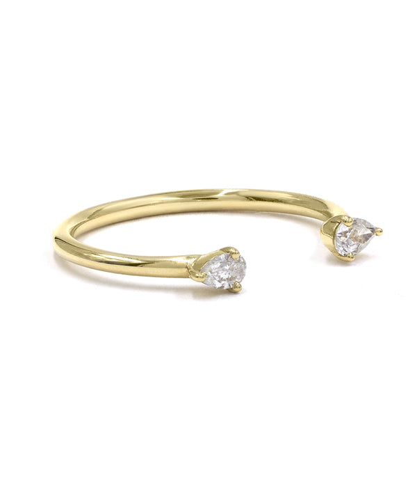 0.35CTW  Pear Cut Moissanite Solitaire Unique Wedding Band