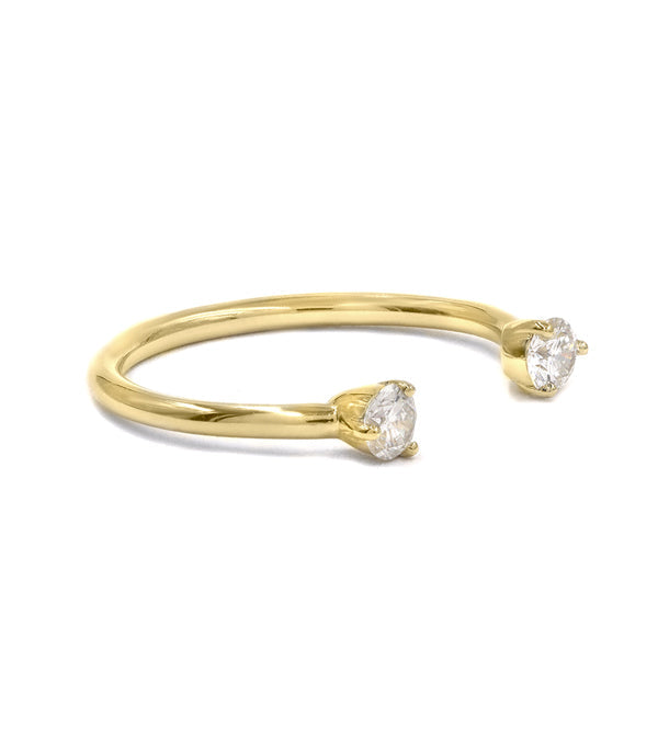 0.2CTW  Round Cut Moissanite Solitaire Unique Wedding Band
