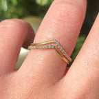 0.25 TCW Round Brilliant Cut Curved Vintage Style Moissanite Wedding Band