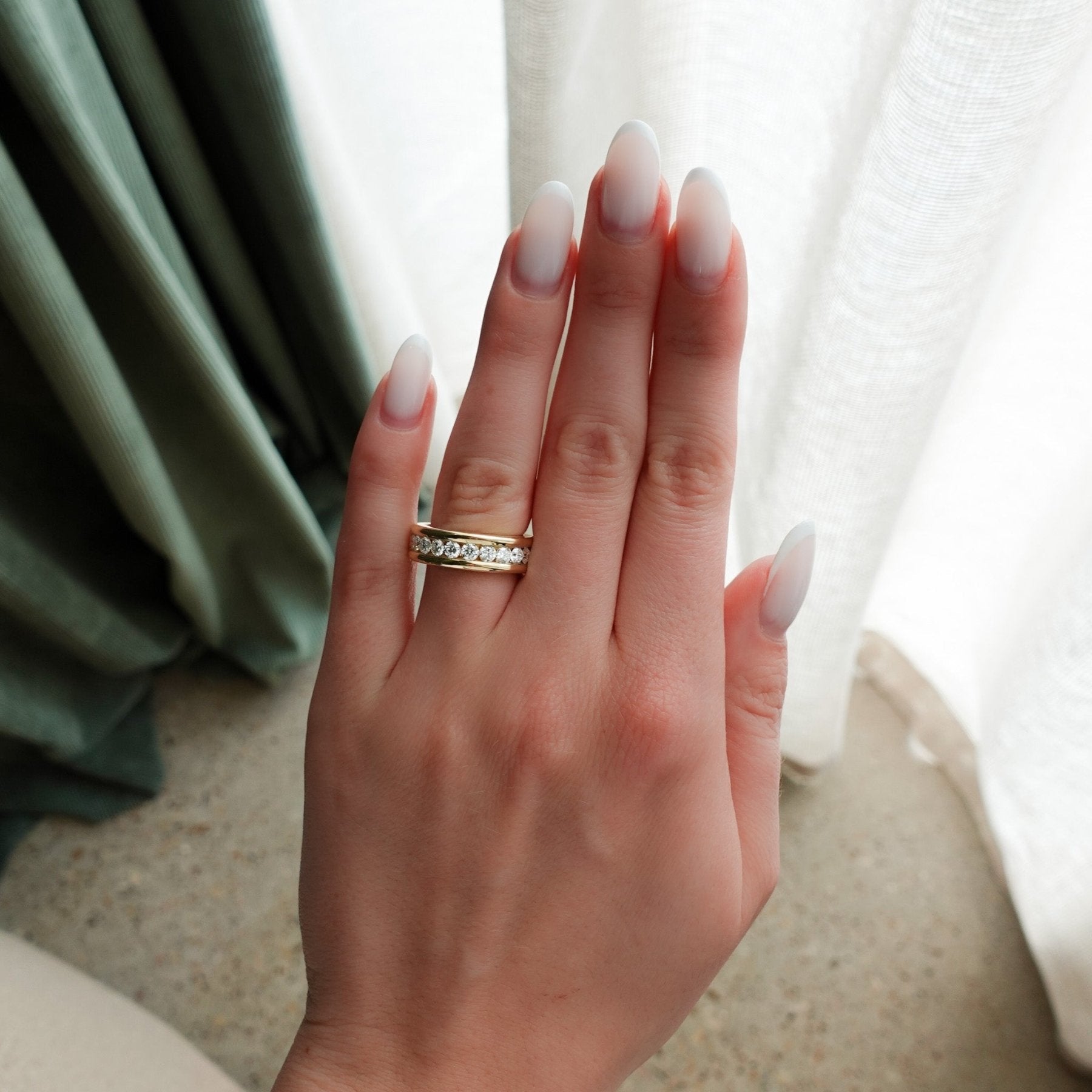 Chunky Channel Set Halfway Wedding band Secondary image