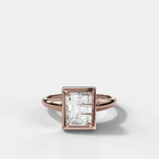 Club Diamond Initial Ring - Letter E