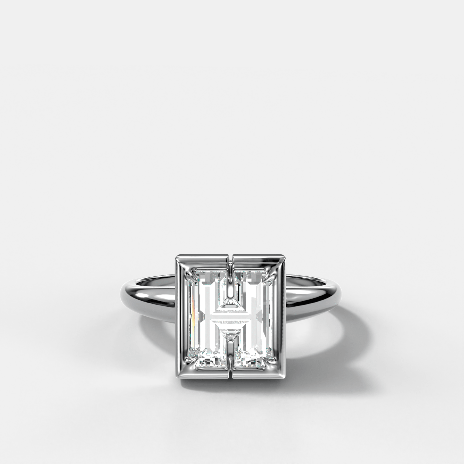 Club Diamond Initial Ring - Letter H