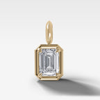 Club Emerald Attachable Diamond Pendant
