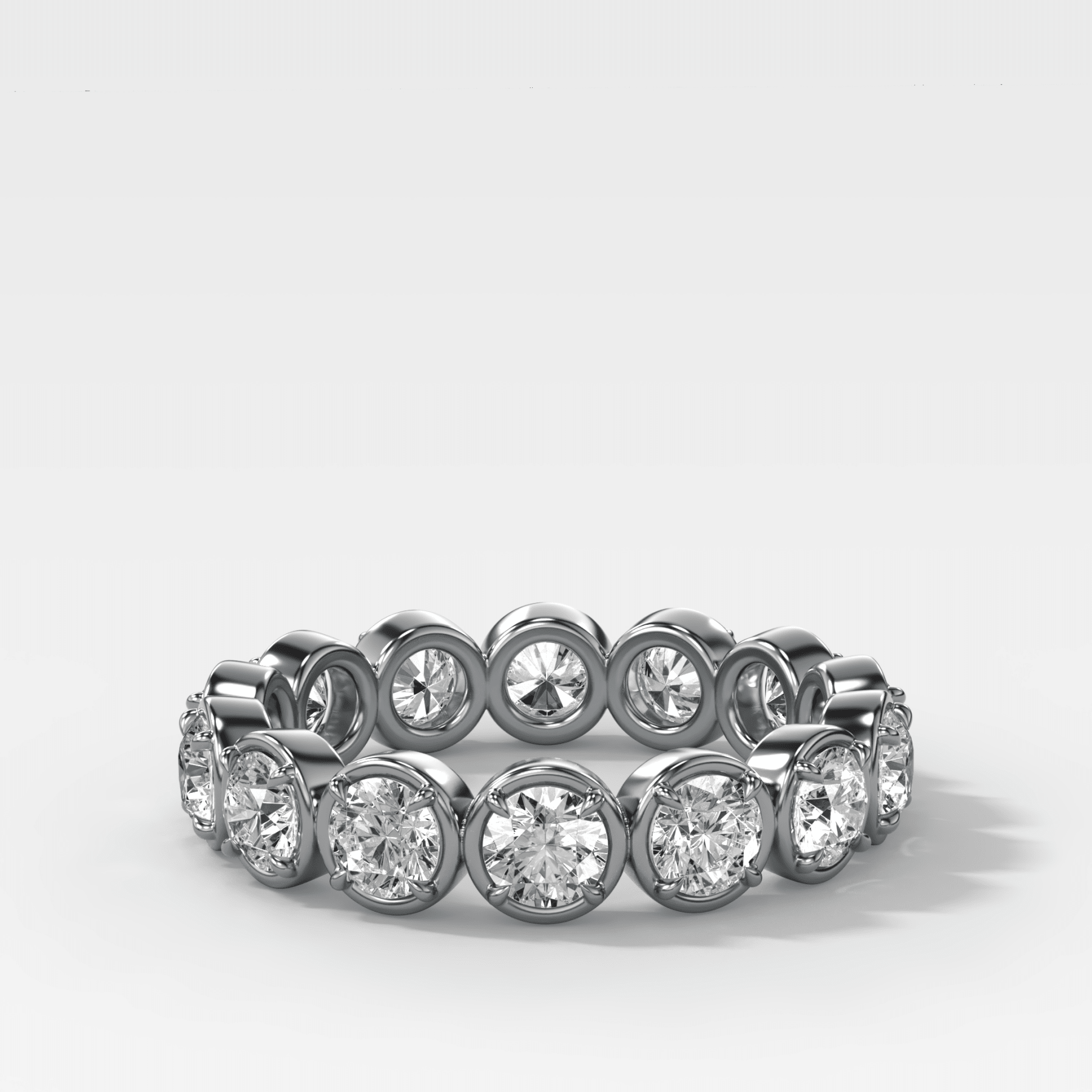 Club Set Eternity Band With Round Cuts Secondary image
