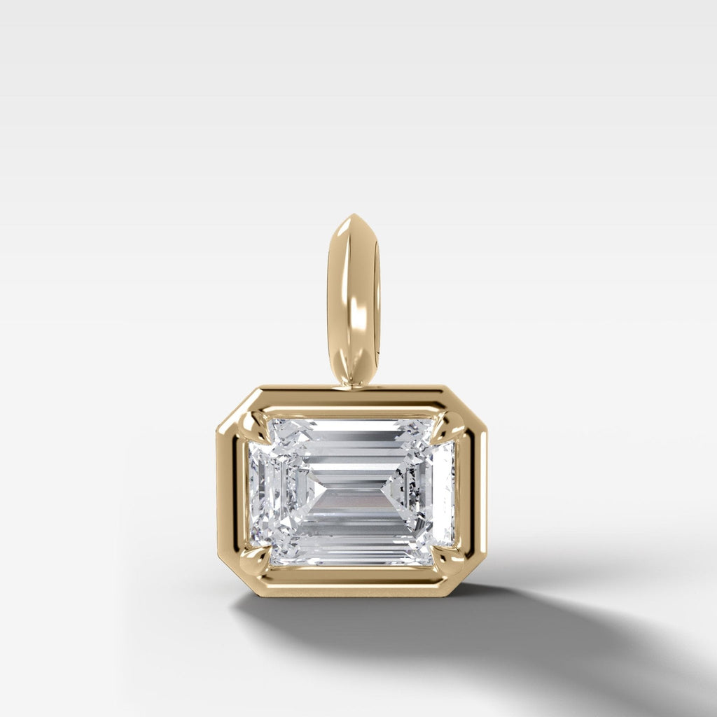 East West Club Emerald Attachable Diamond Pendant