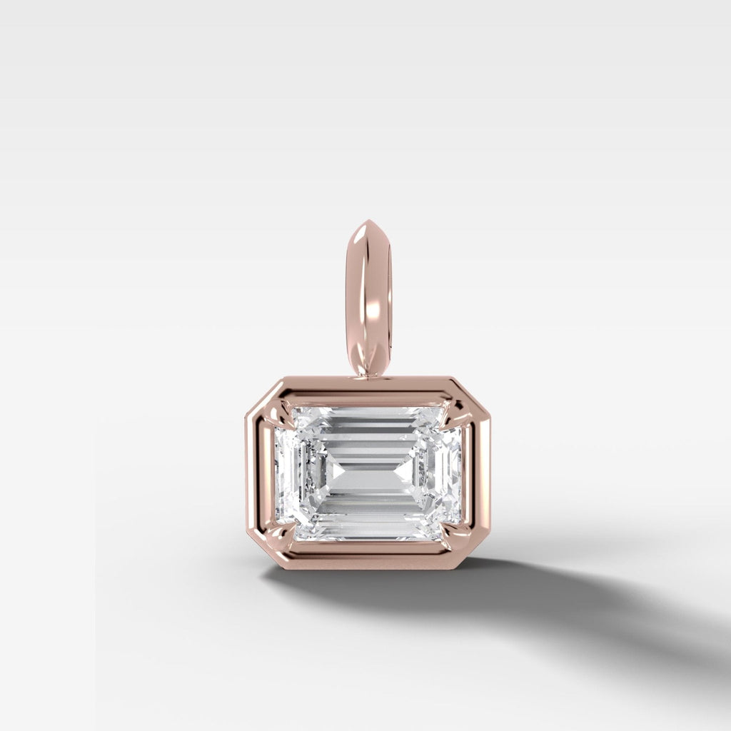 East West Club Emerald Attachable Diamond Pendant