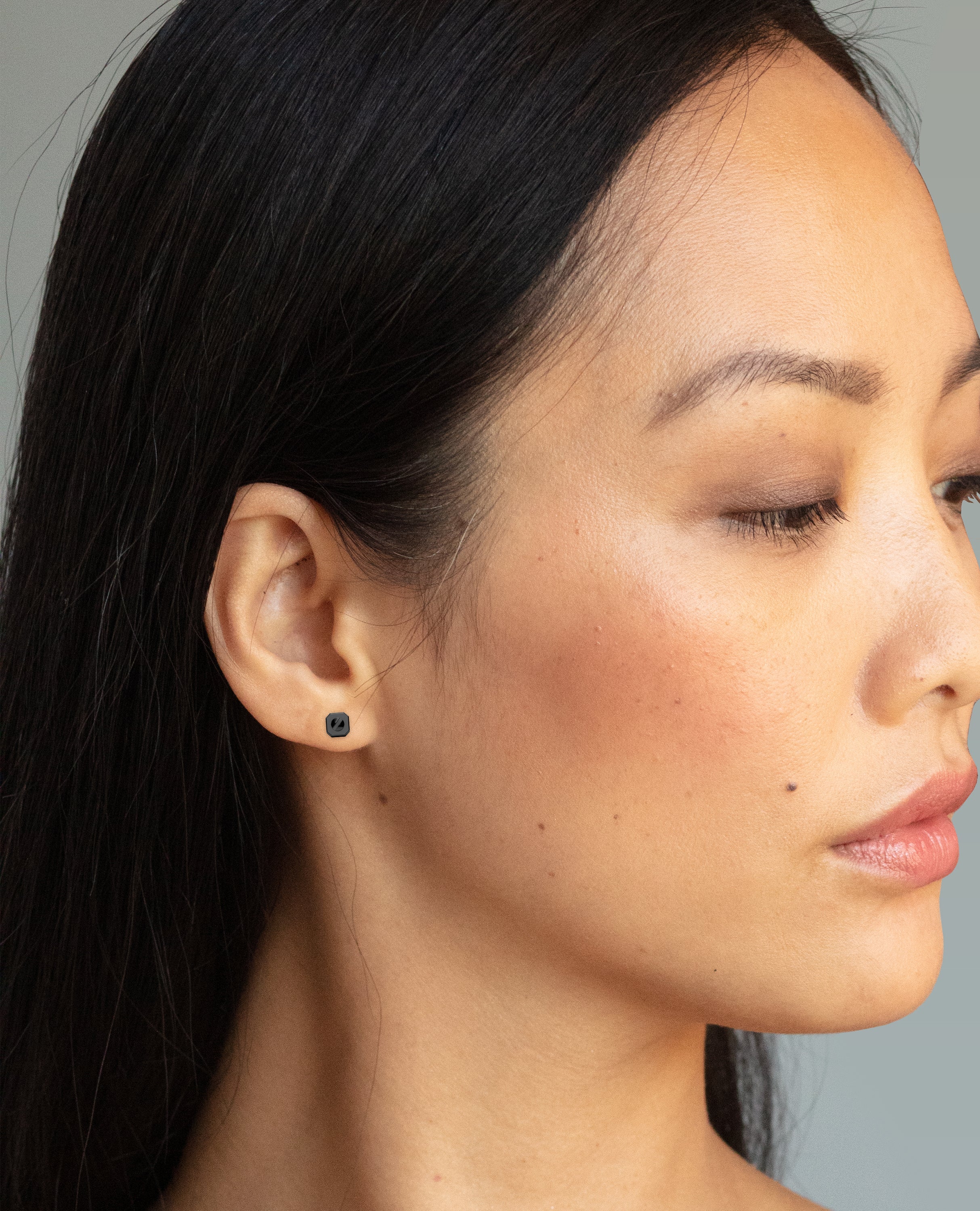 LA PAZ EverBlak Gold Single Stud Earring