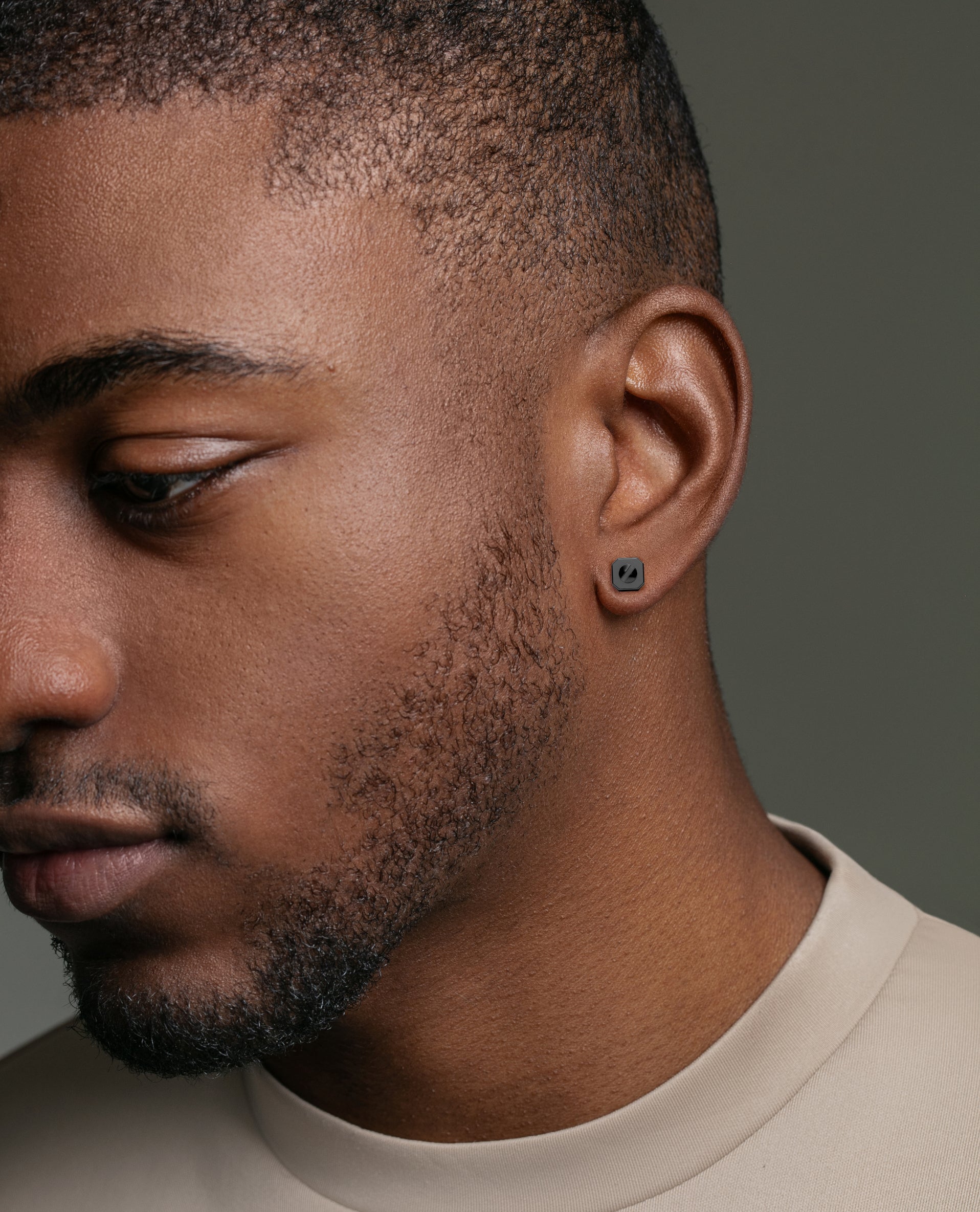 LA PAZ EverBlak Gold Single Stud Earring