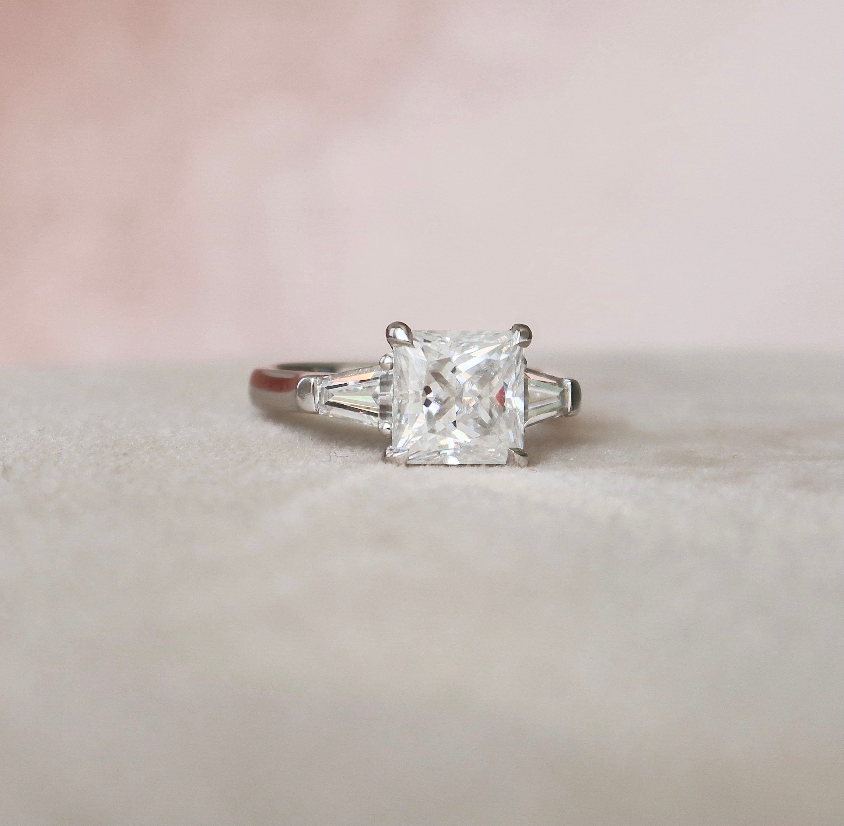 3.0 CT Princess Cut Moissanite Three Stones Engagement Ring