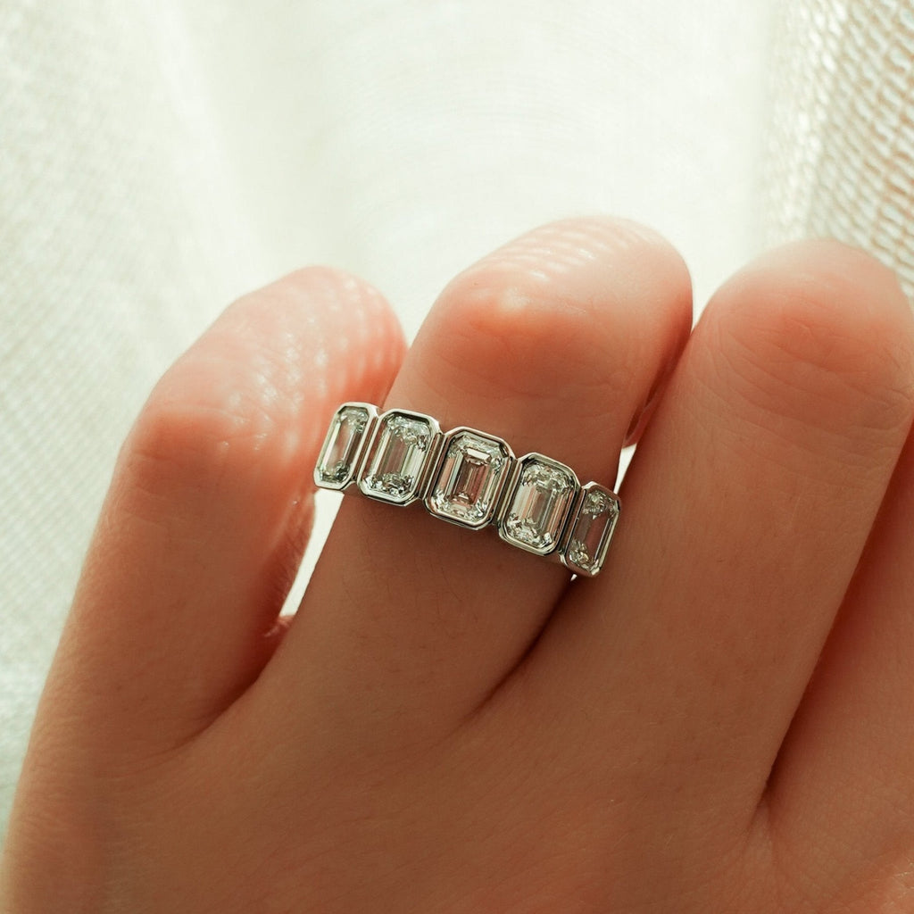 Five Stone Bezel Set Diamond Band With Emerald Cuts (2.50ctw)