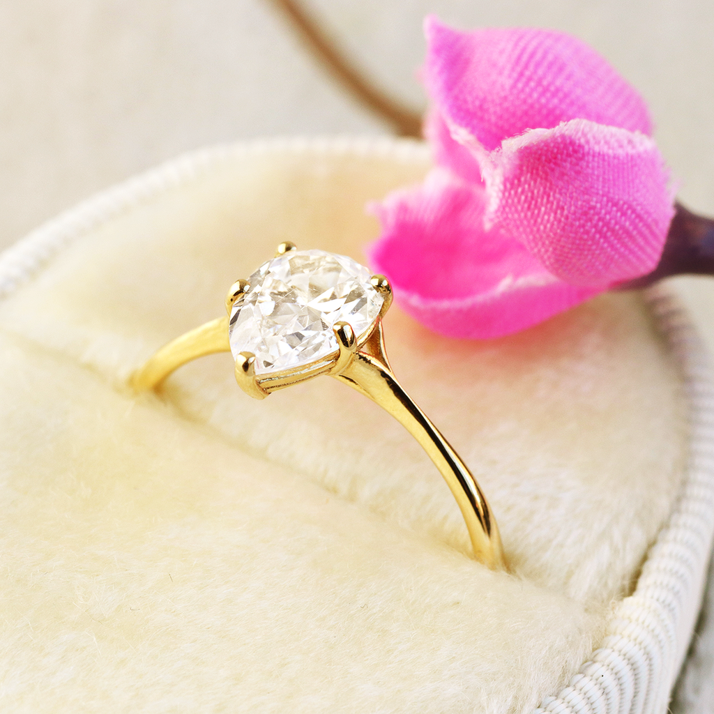 1.33 CT Pear Cut Moissanite Solitaire Engagement Ring