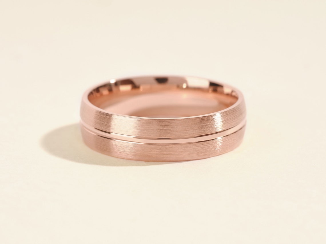 Brushed and Shinny Men's Wedding Band