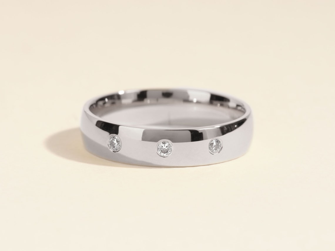 0.15 CT Round Cut Moissanite Three-Stone Men's Wedding Band