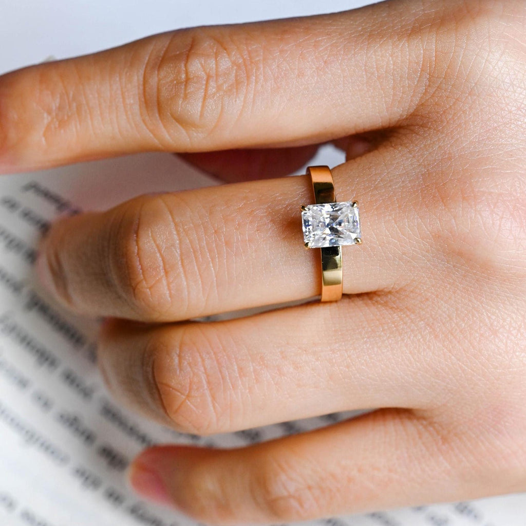 Solid Gold Radiant Moissanite Engagement Ring, Solitaire Ring, Aniversary Gift for Her,