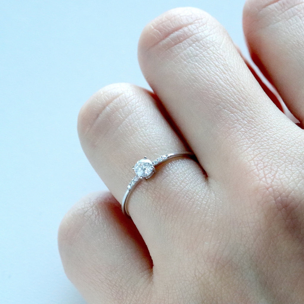 0.24 TCW Round Moissanite Minimslit Ring for Women