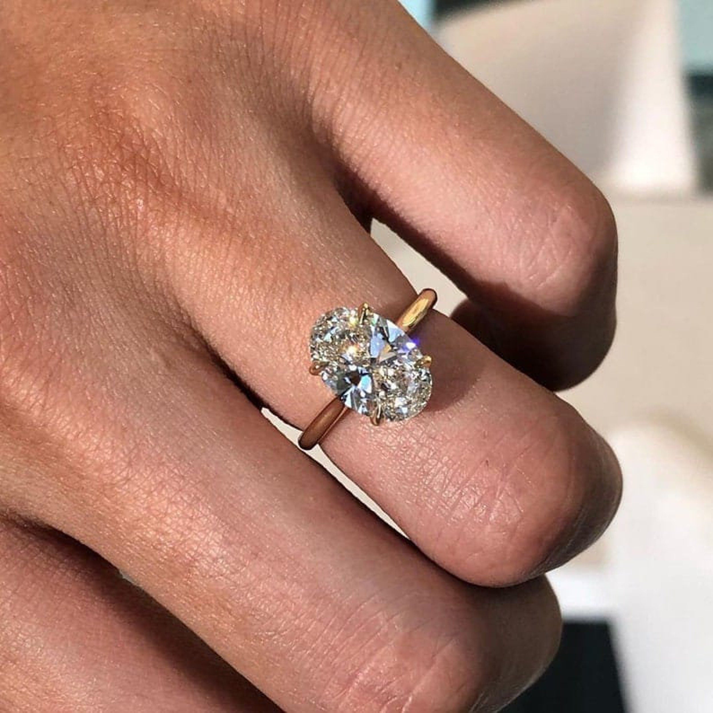 2.0 CT Oval Moissanite Solitaire Style Ring
