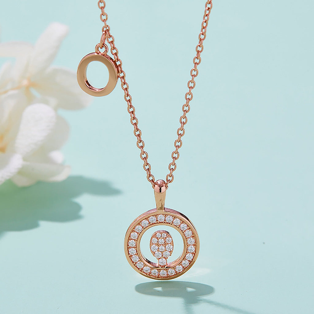 Customized "O" Letter Moissanite Diamond Necklace
