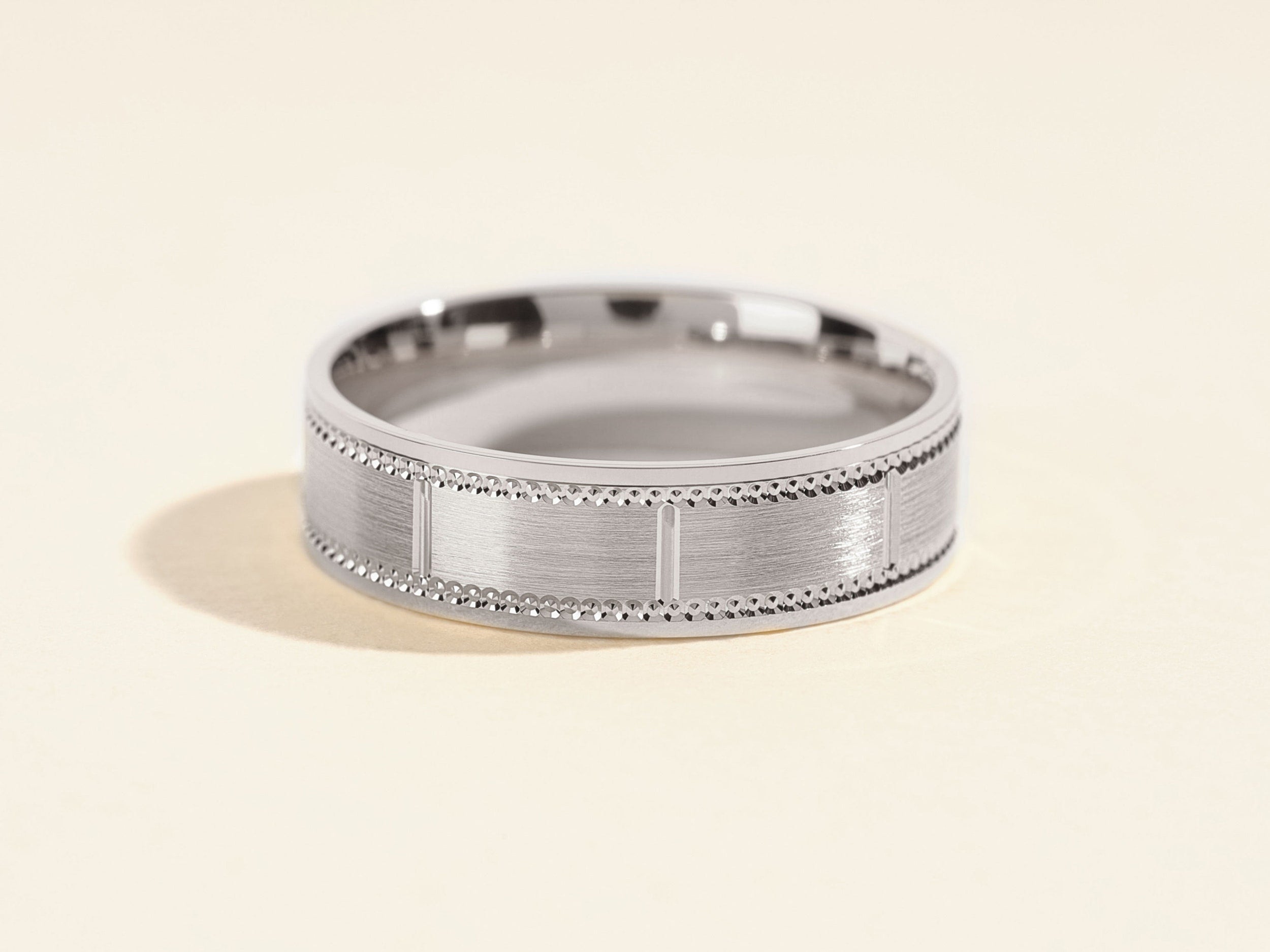 Men's Brushed and Shinny Finish Wedding Band