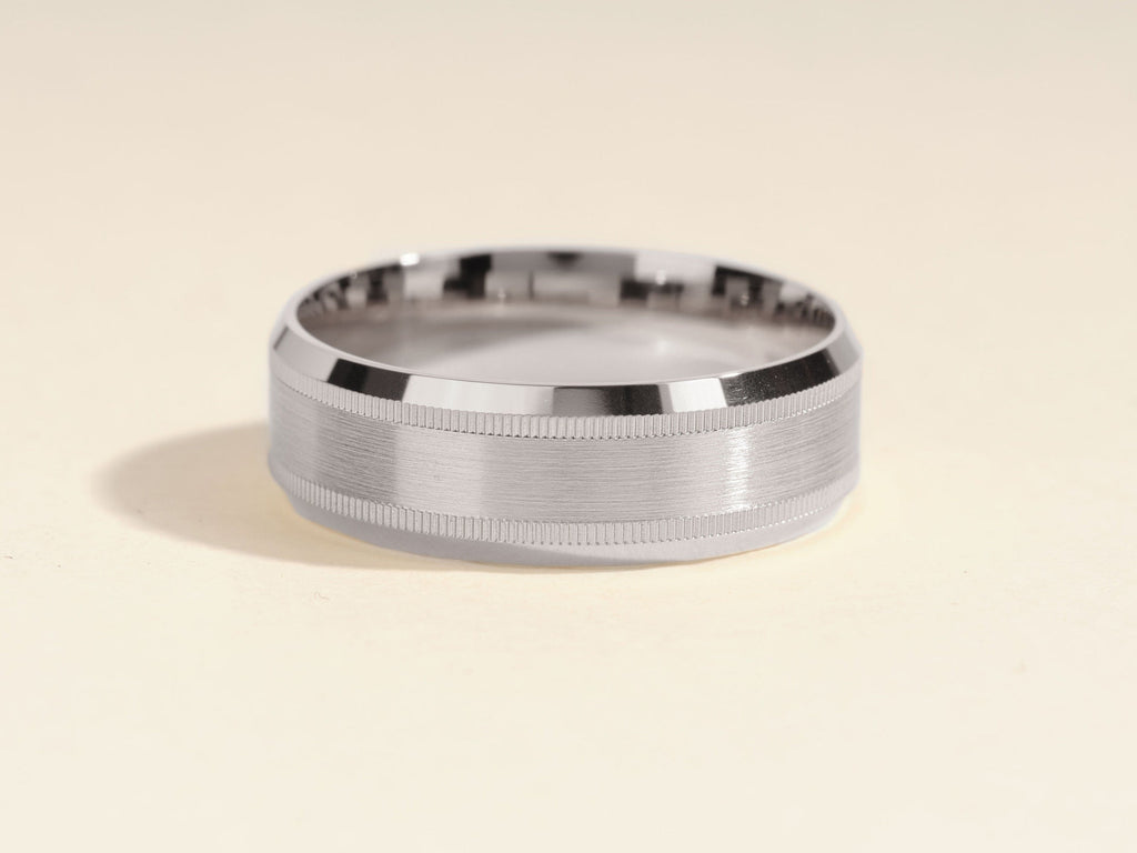 Milgrain and Beveled Edge Solid Gold Men's Wedding Band