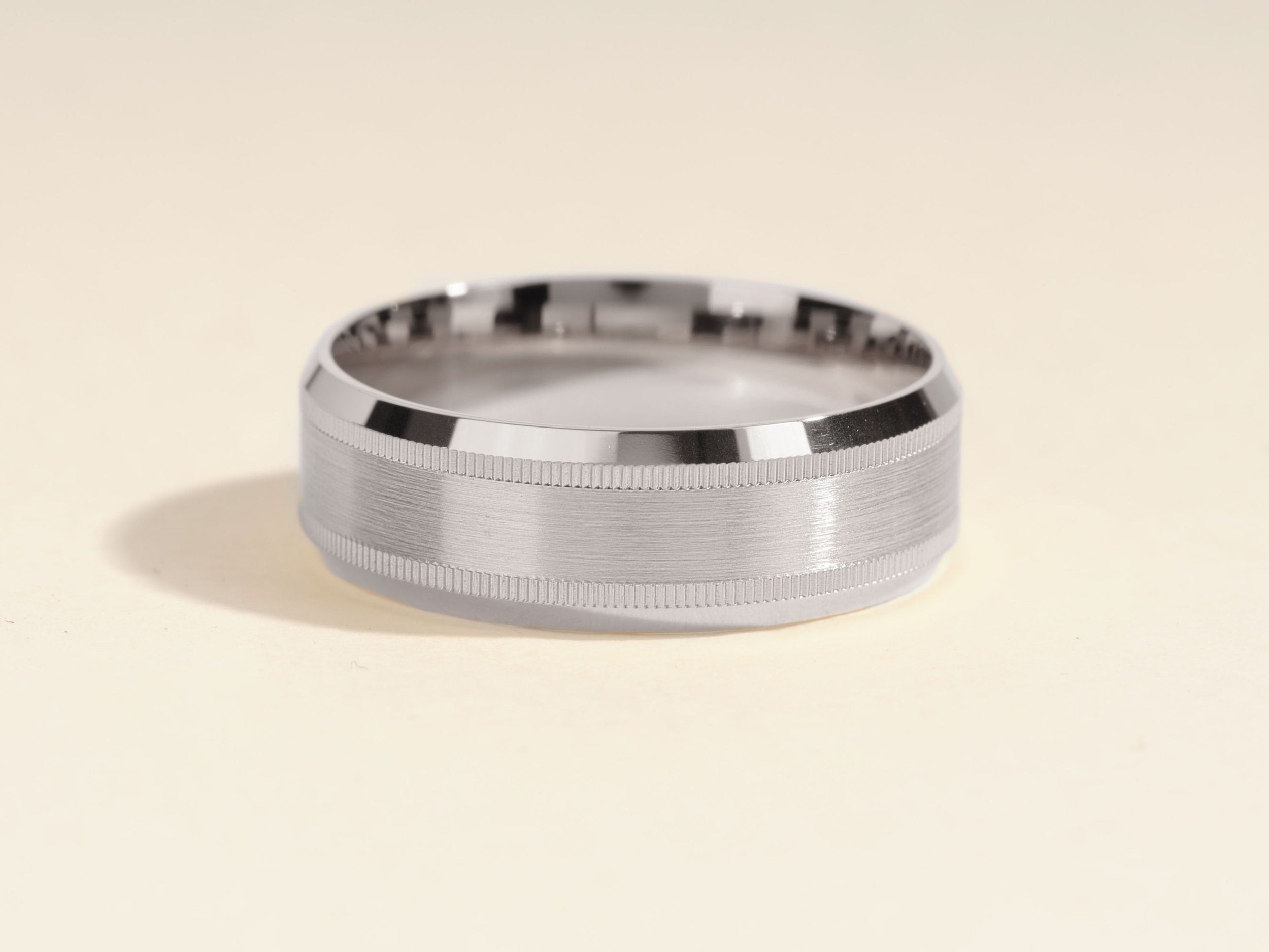 Milgrain and Beveled Edge Solid Gold Men's Wedding Band